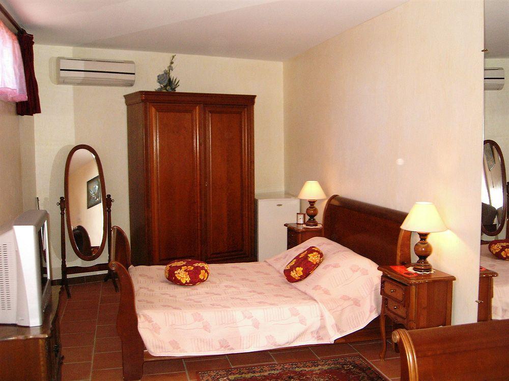 Mas Aurélia Bed & Breakfast